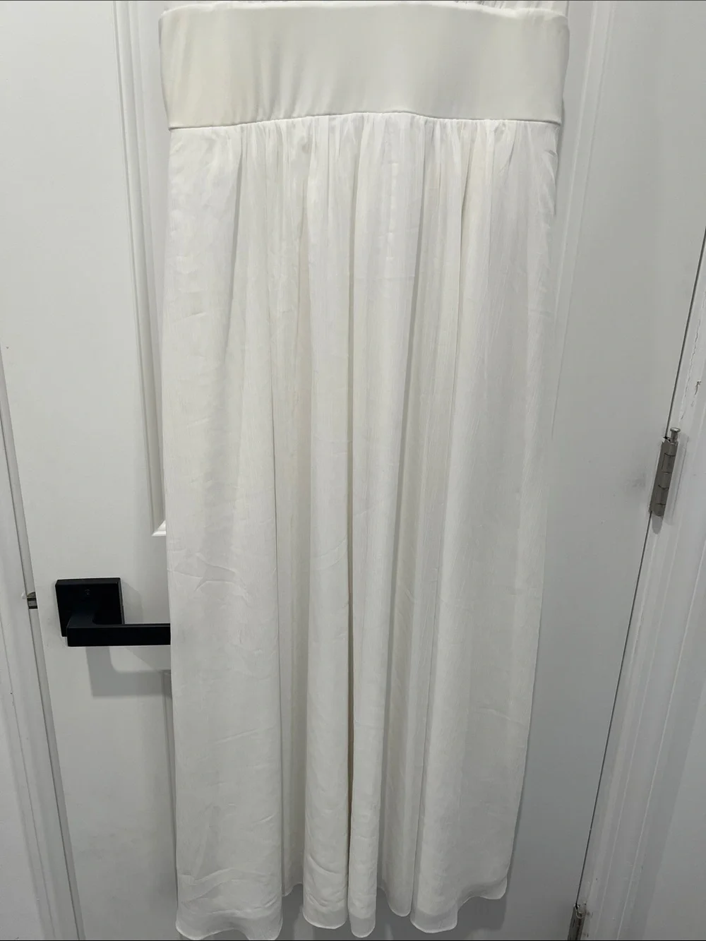White House Black Market‎ White Wedding V-Neck Dress Size 10